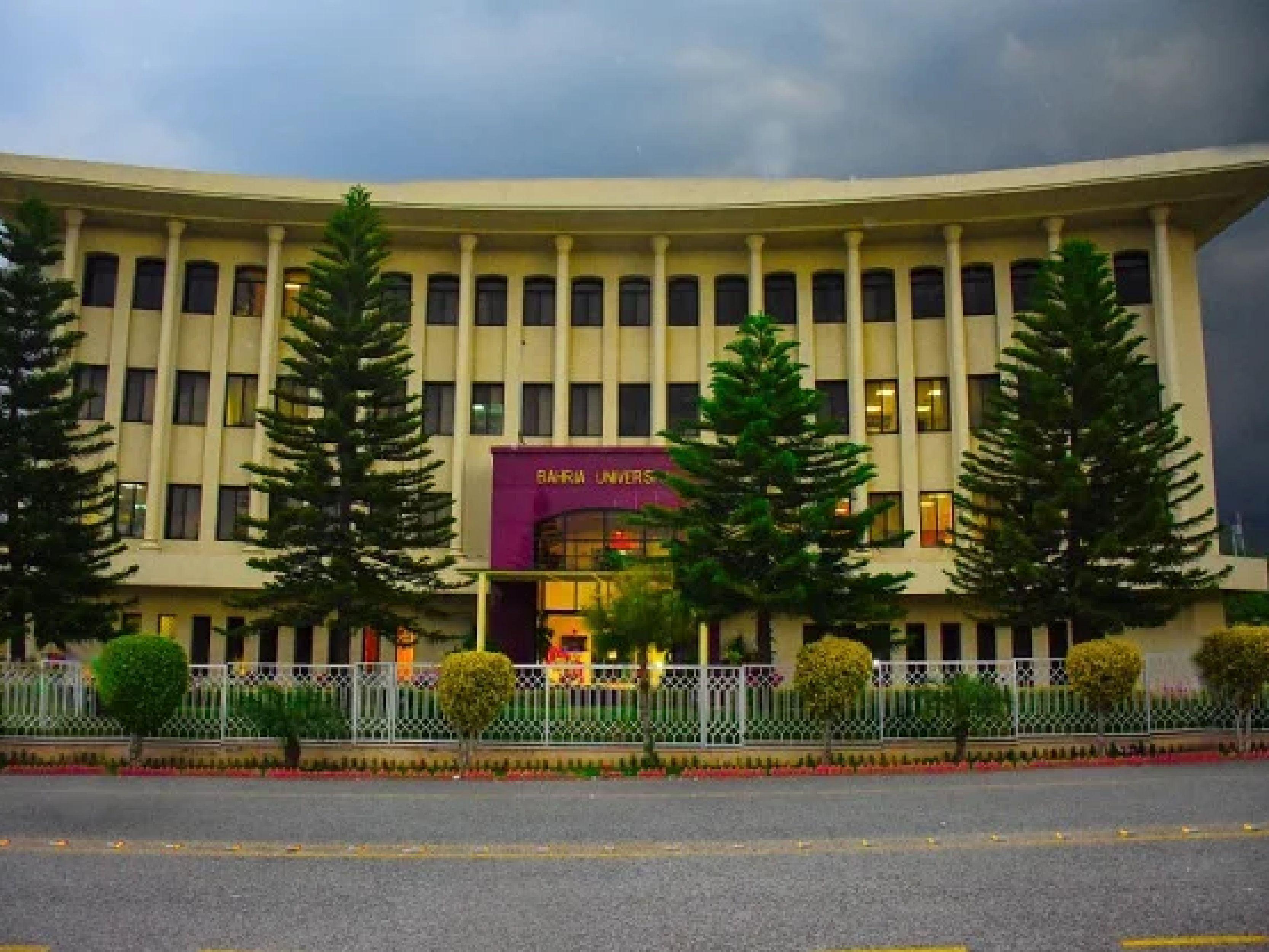 BS English - Bahria E 8